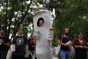 Grüne Jugend beendet Hanftour im Görlitzer Park Berlin (Foto: Grüne Jugend via Twitter)